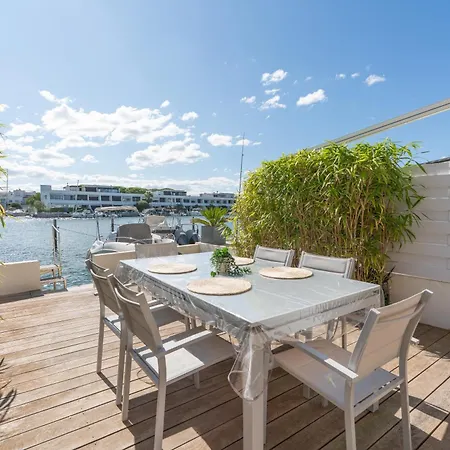 Le Ponton Prive Yourhosthelper 아파트 *