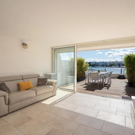 Le Ponton Privé Yourhosthelper *